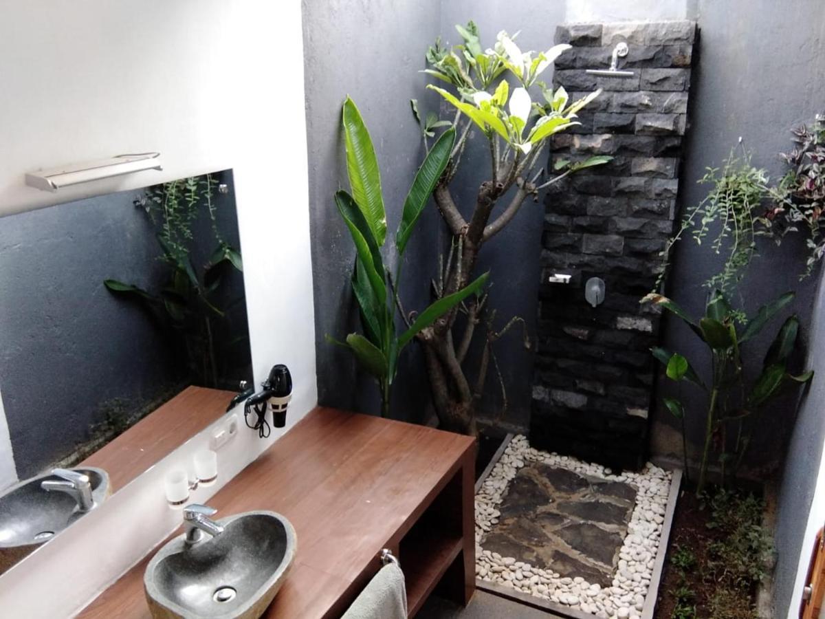 Villa Manayasa Lovina Екстериор снимка